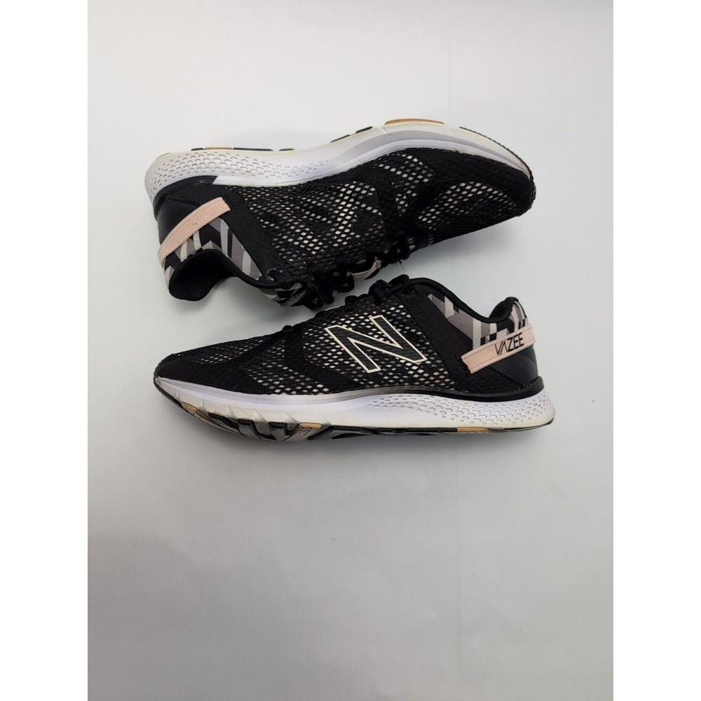 New Balance Lady's Vazee Transform Mesh Running Shoes, Size 8 US, 6 UK. Black - Picture 11 of 14